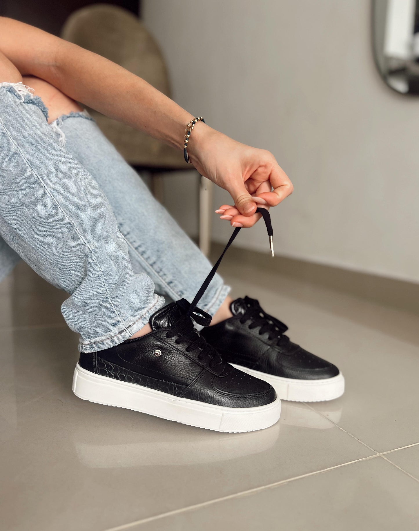 Paris Cuero Low Negro