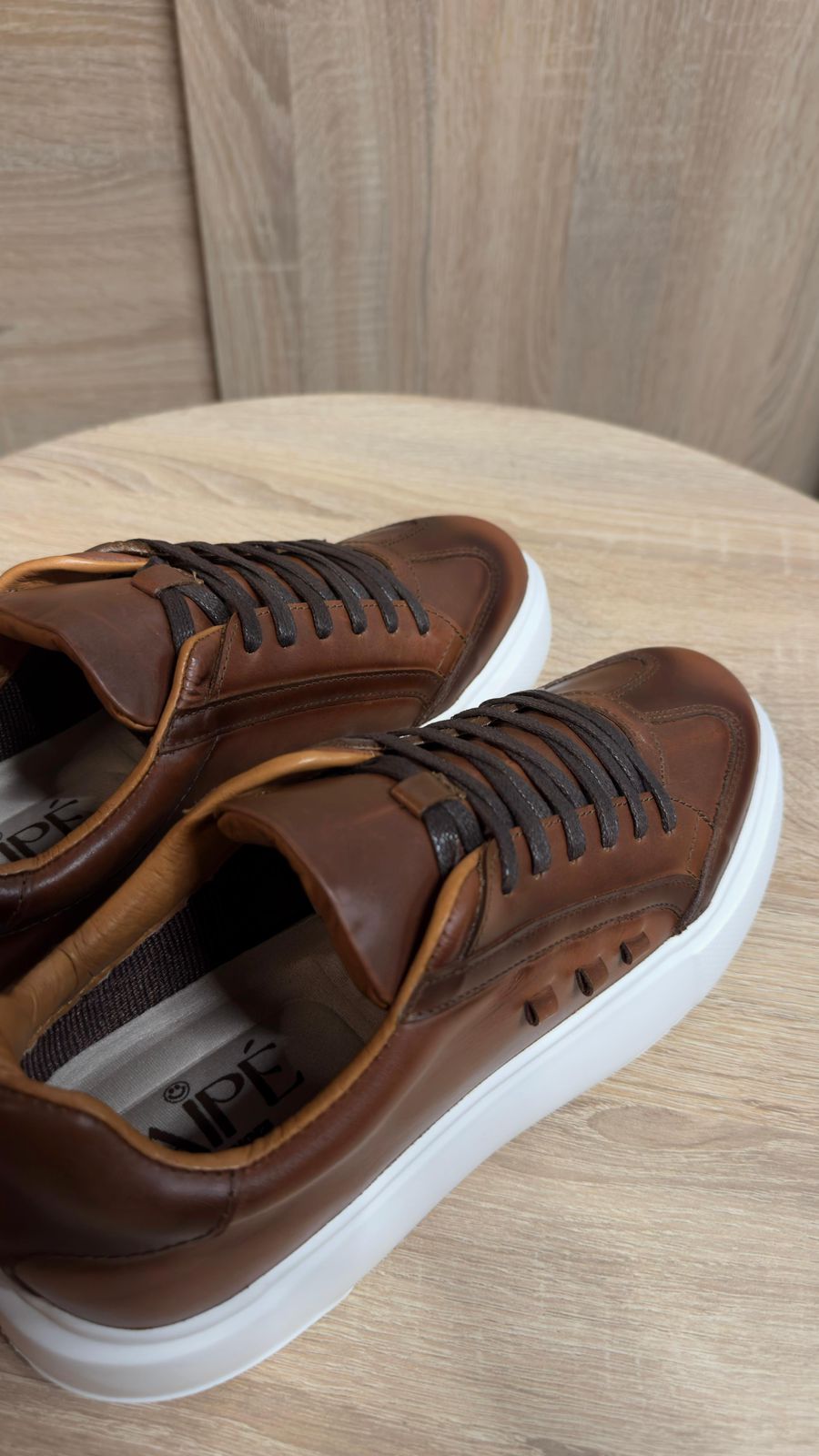 Montreal Cuero Cognac